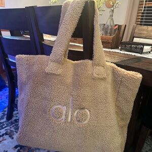 ALO Yoga Tan Sherpa Tote